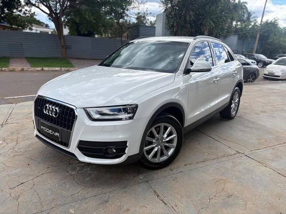 AUDI Q3 2.0 TFSI ATTRACTION QUATTRO 4P GASOLINA S TRONIC